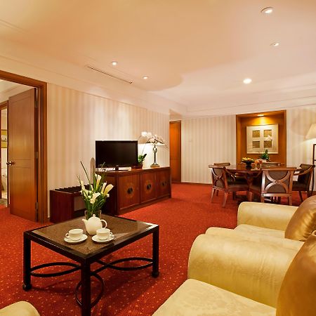 ג'קרטה Redtop Hotel & Convention Center מראה חיצוני תמונה