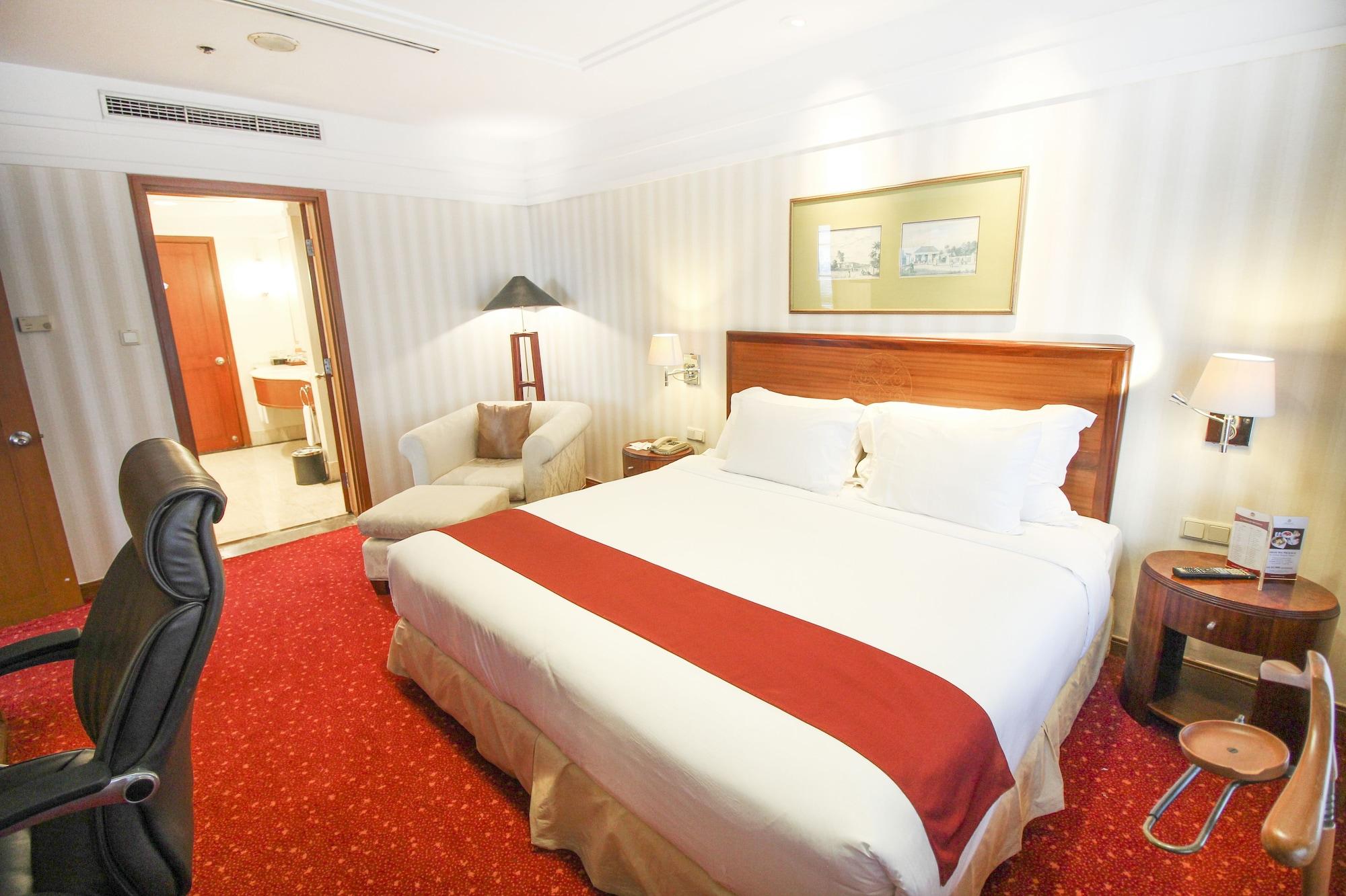 ג'קרטה Redtop Hotel & Convention Center מראה חיצוני תמונה